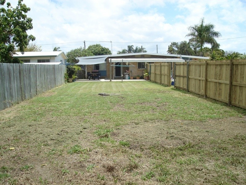 10 Marshall Street, Bowen QLD 4805