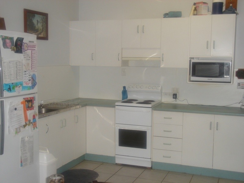 10 Marshall Street, Bowen QLD 4805