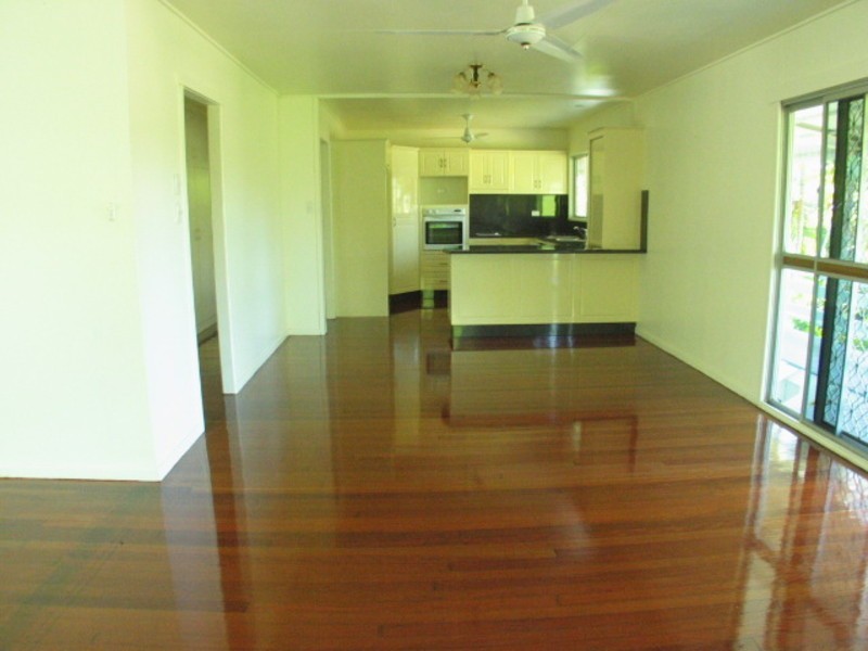 85 Horseshoe Bay Road, Bowen QLD 4805