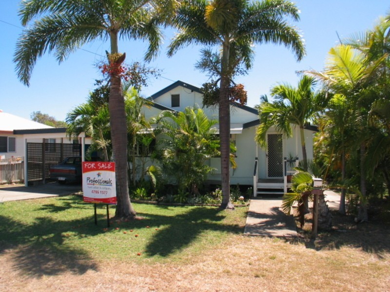 108 Gregory Street, Bowen QLD 4805