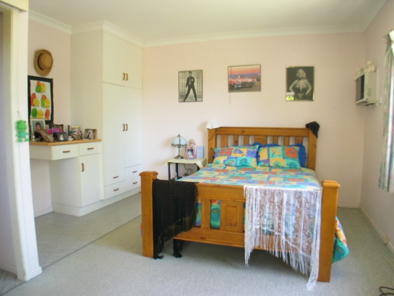 108 Gregory Street, Bowen QLD 4805