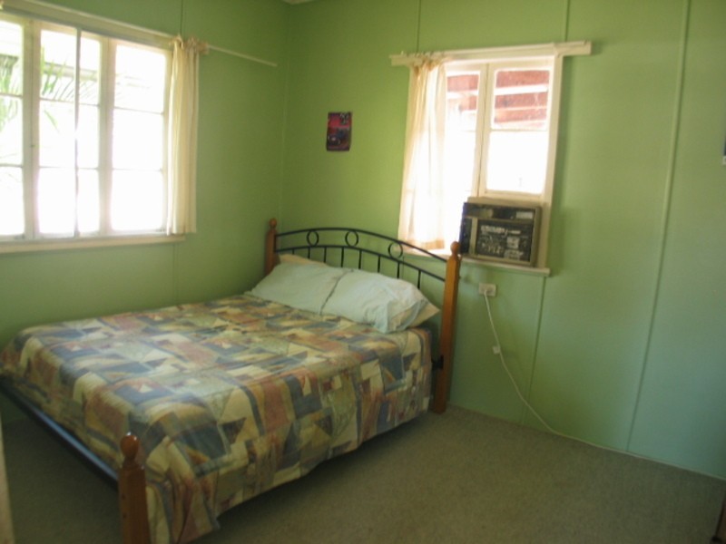 108 Gregory Street, Bowen QLD 4805