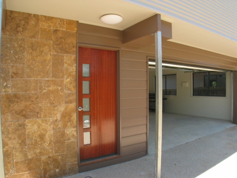 2/32 St Kilda Street, Bowen QLD 4805