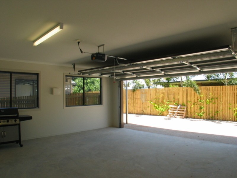 2/32 St Kilda Street, Bowen QLD 4805