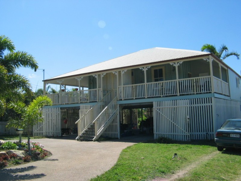 16 Thomas Street, Bowen QLD 4805