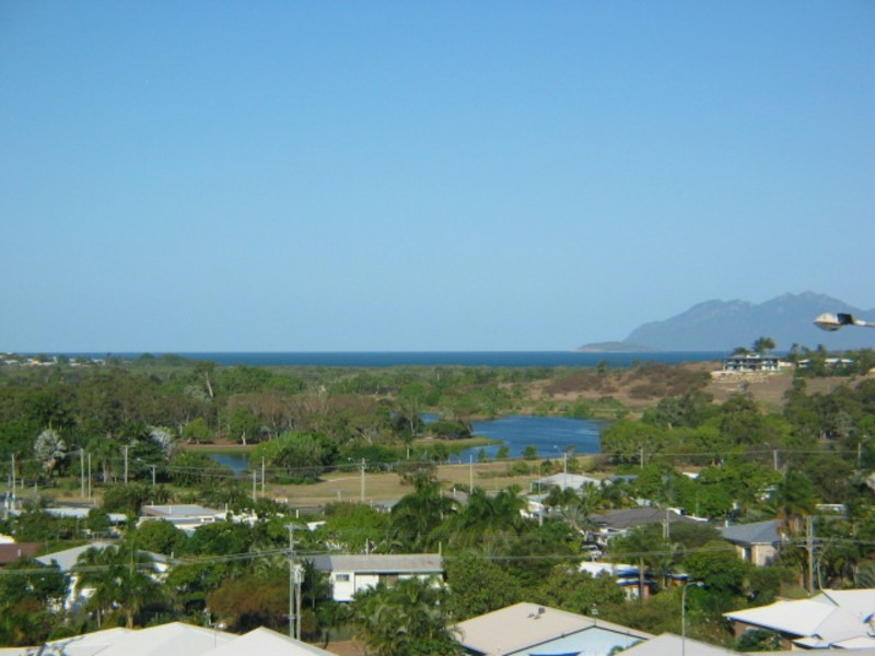 26 Tynwald Avenue, Bowen QLD 4805