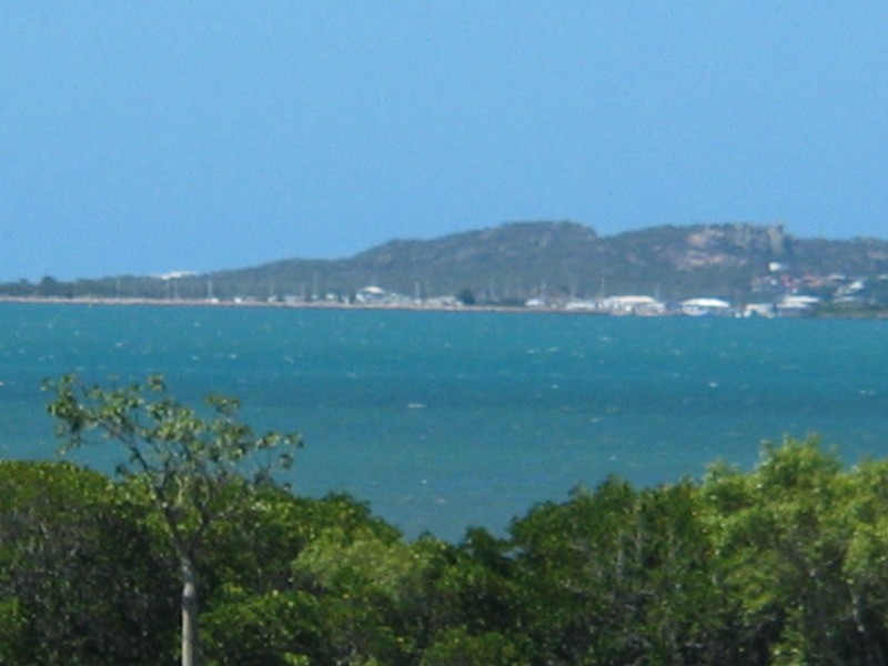 19 Marine Parade, Bowen QLD 4805