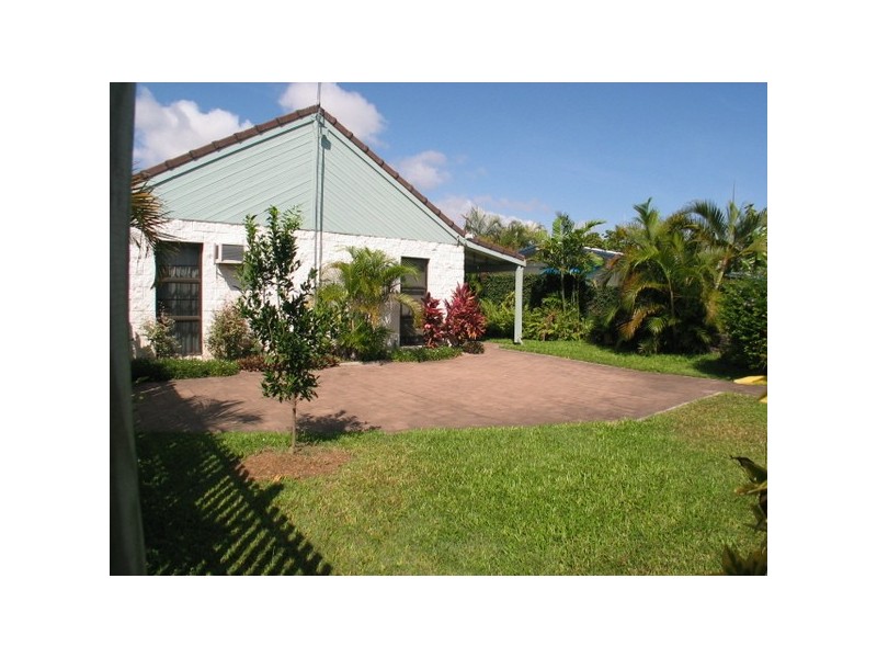 18 Marshall Street, Bowen QLD 4805