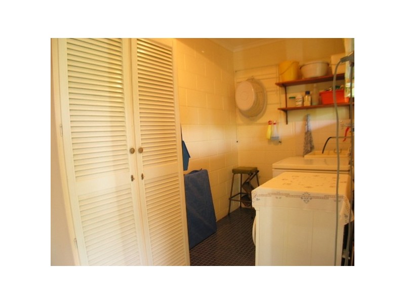 18 Marshall Street, Bowen QLD 4805