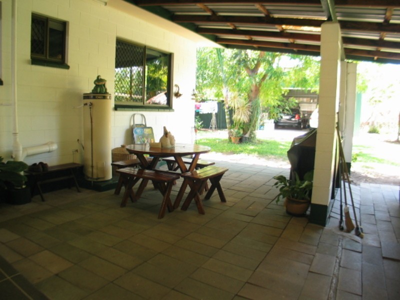 69 Field Street, Bowen QLD 4805