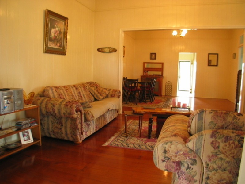 7 Hay Street, Bowen QLD 4805