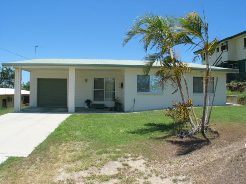 84 Poole Street, Bowen QLD 4805