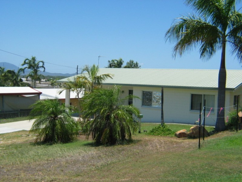 84 Poole Street, Bowen QLD 4805