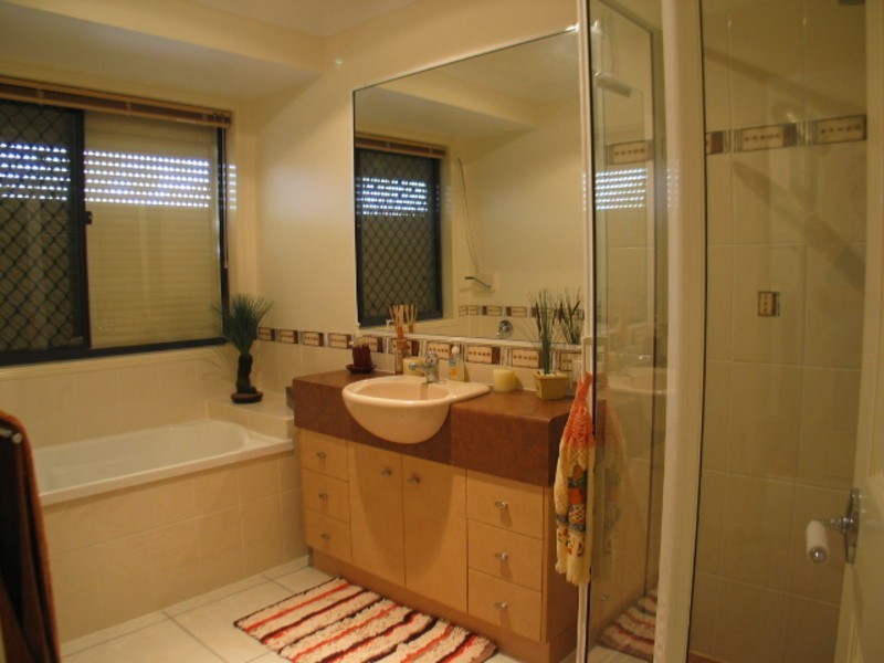 130 Ocean View Drive, Bowen QLD 4805