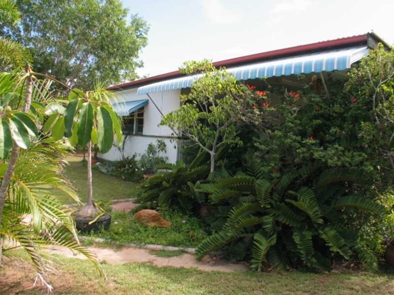 9 Leichhardt Street, Bowen QLD 4805