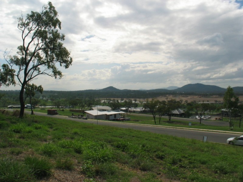 24 Seacove Crescent, Bowen QLD 4805