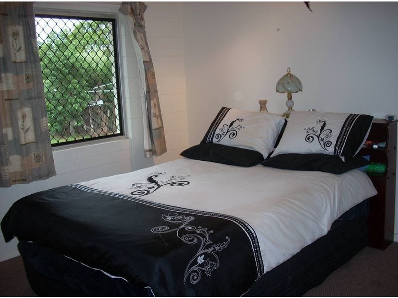 3 Hill Street, Bowen QLD 4805