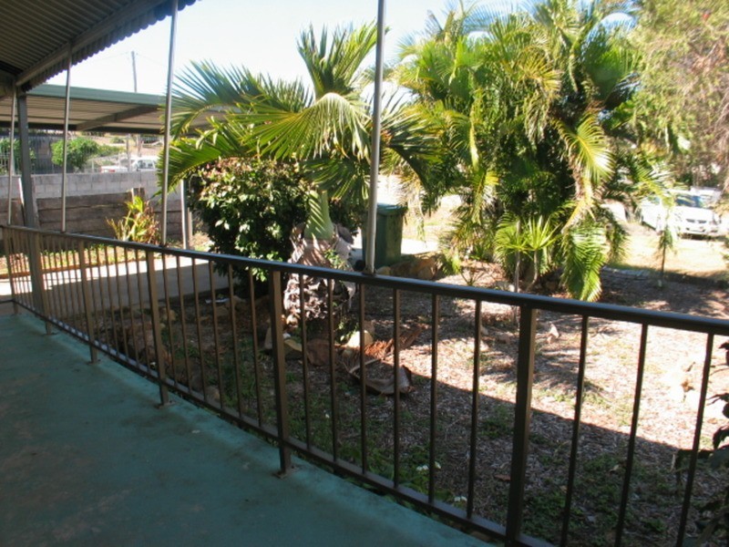 98 Kennedy Street, Bowen QLD 4805