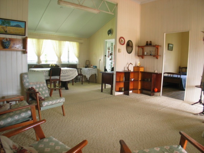 25 Sinclair Street, Bowen QLD 4805