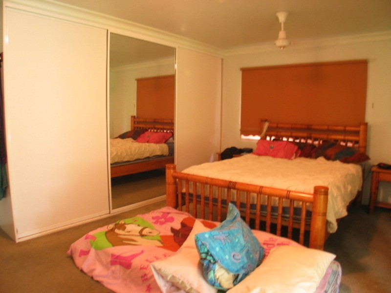 80 Hillview Road, Bowen QLD 4805