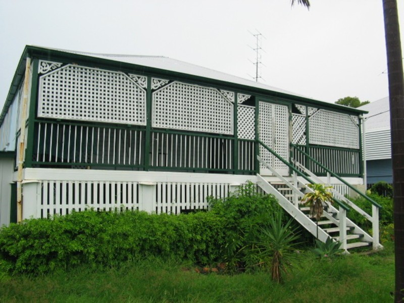 19 Powell Street, Bowen QLD 4805