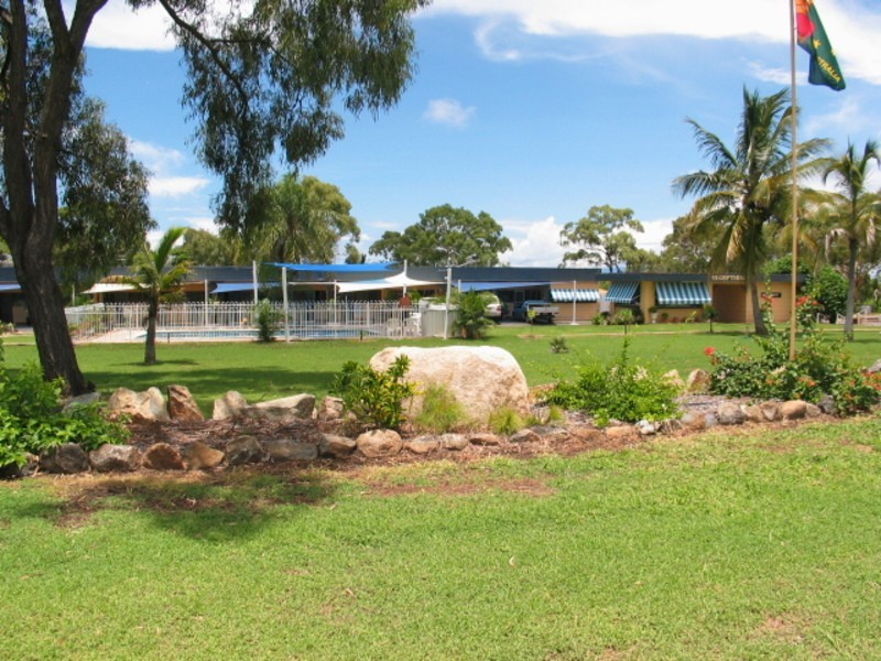 18512 Bruce Highway, Bowen QLD 4805