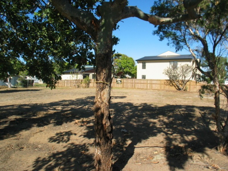 48 Gregory Street, Bowen QLD 4805