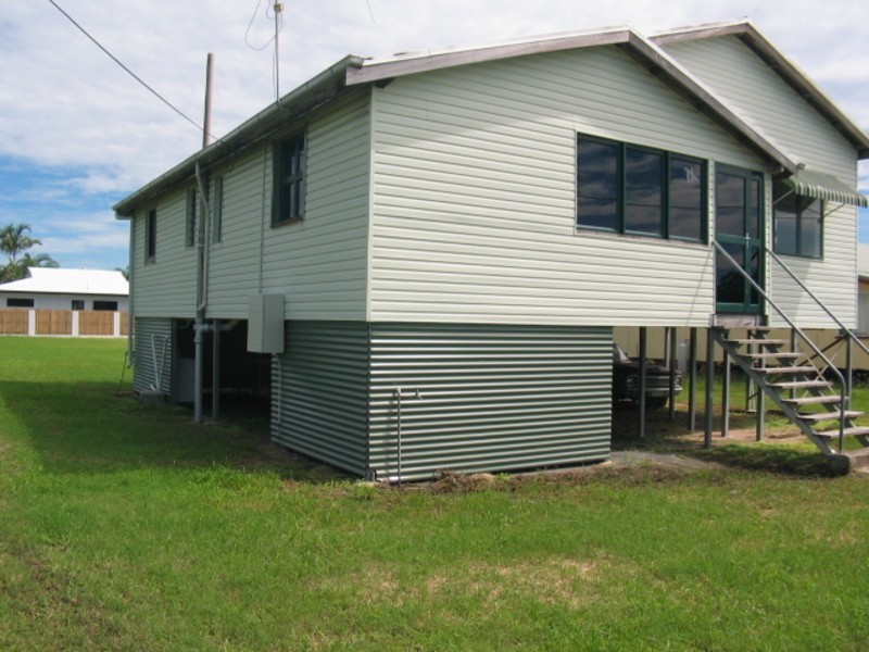 74 Williams Street, Bowen QLD 4805