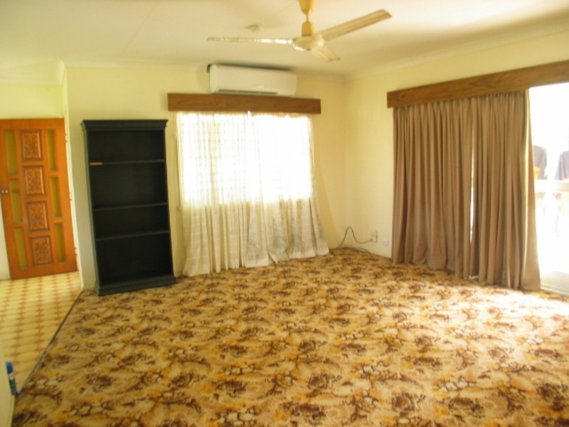 129 Flemington Road, Bowen QLD 4805