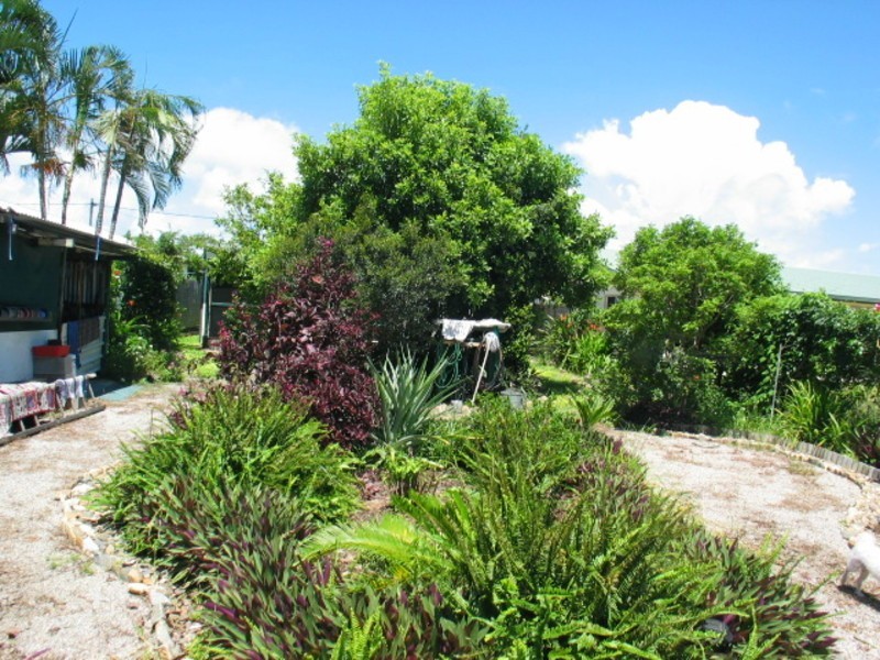 54 Gloucester Street, Bowen QLD 4805