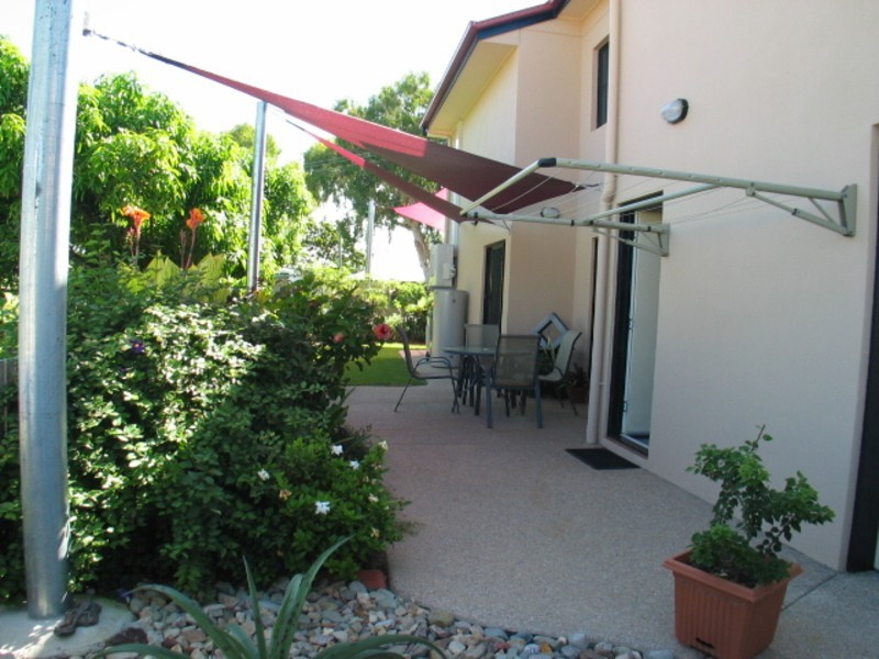 4/81 Tollington Road, Bowen QLD 4805