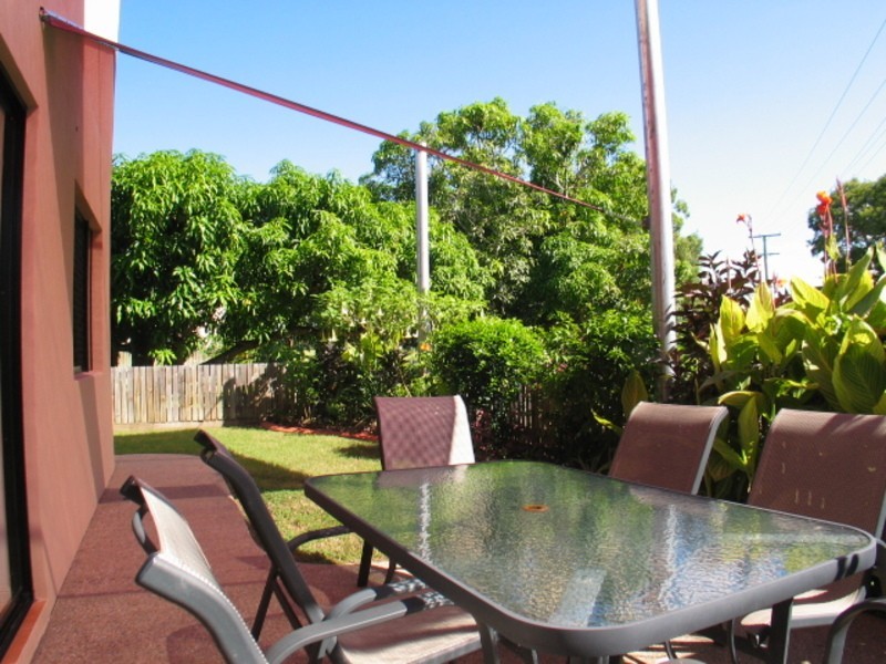 4/81 Tollington Road, Bowen QLD 4805