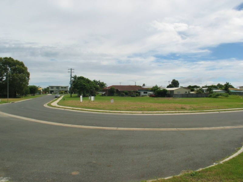 5 Hillview Place, Bowen QLD 4805