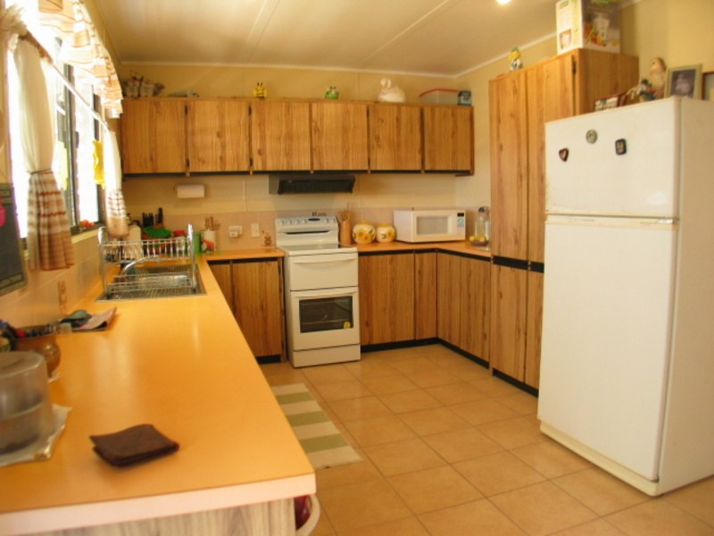 12 Sunset Crescent, Bowen QLD 4805