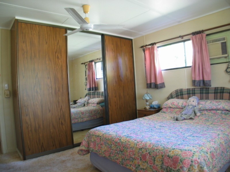 12 Sunset Crescent, Bowen QLD 4805