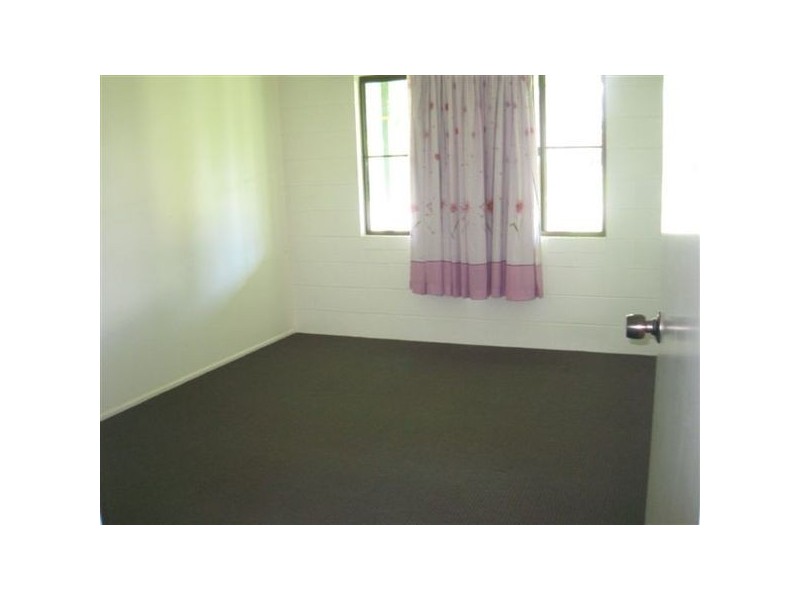 8 Webster Street, Bowen QLD 4805