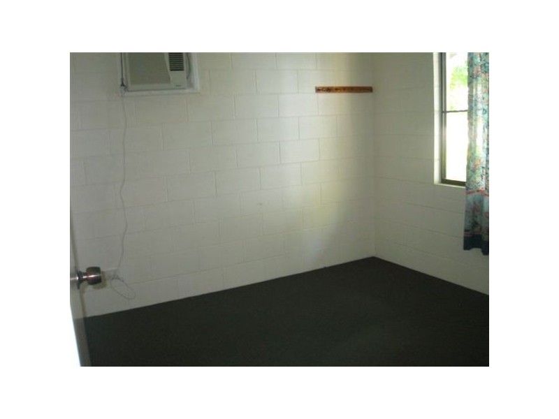 8 Webster Street, Bowen QLD 4805