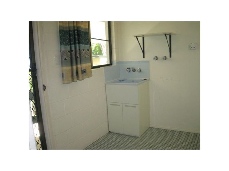 8 Webster Street, Bowen QLD 4805
