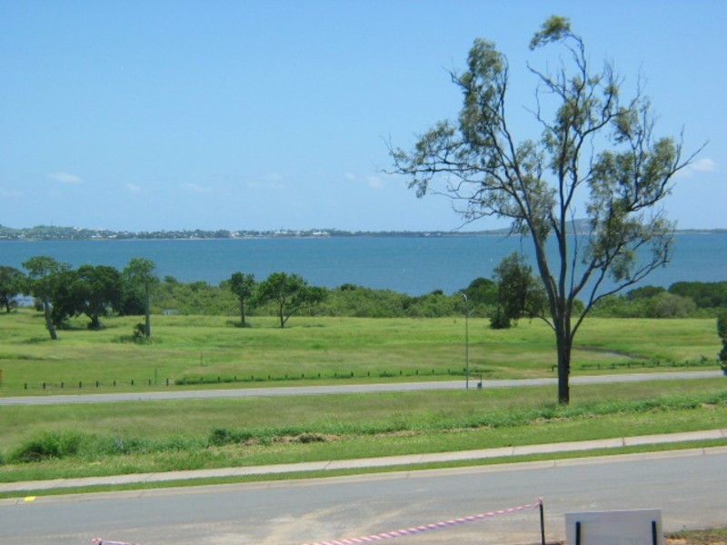 90 Ocean View Drive, Bowen QLD 4805
