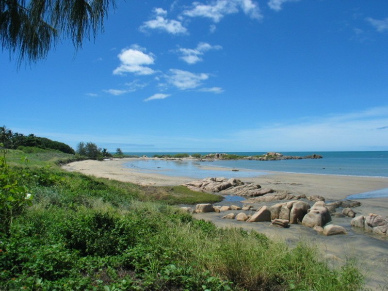 1/16 Avicennia Street, Bowen QLD 4805