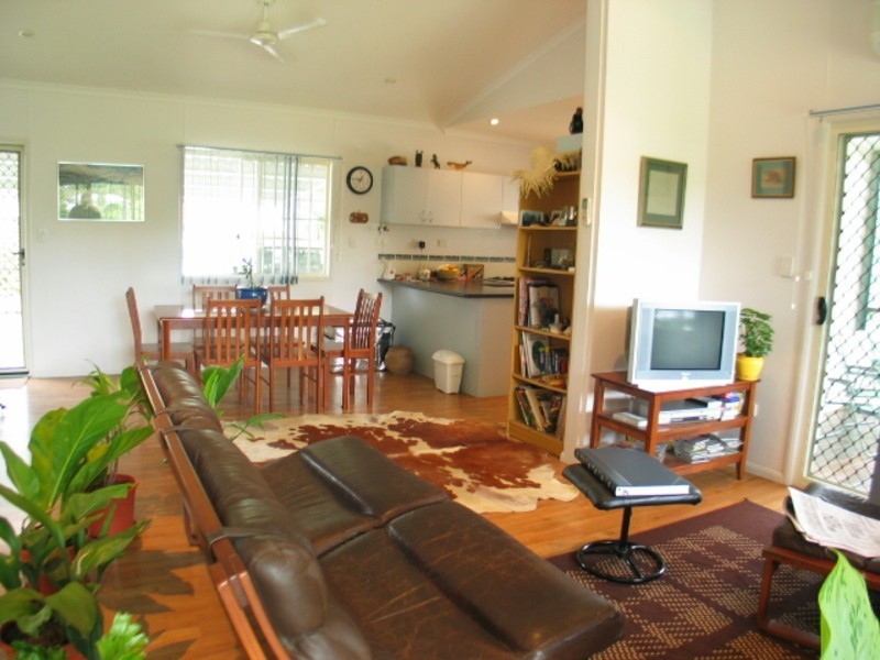 32 Murroona Street, Bowen QLD 4805