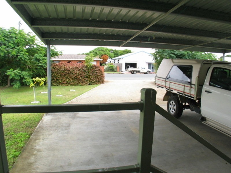 32 Murroona Street, Bowen QLD 4805