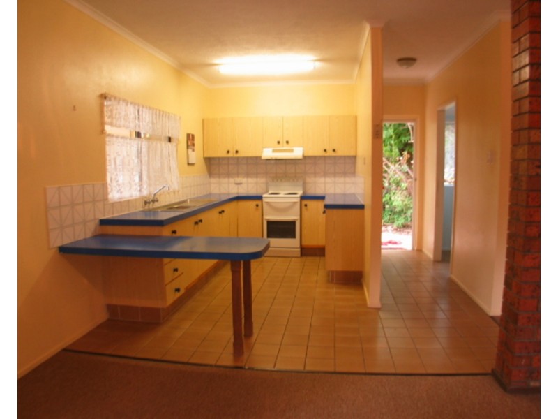 2/16 Avicennia Street, Bowen QLD 4805