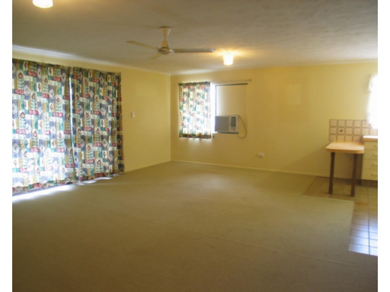 4/16 Avicennia Street, Bowen QLD 4805