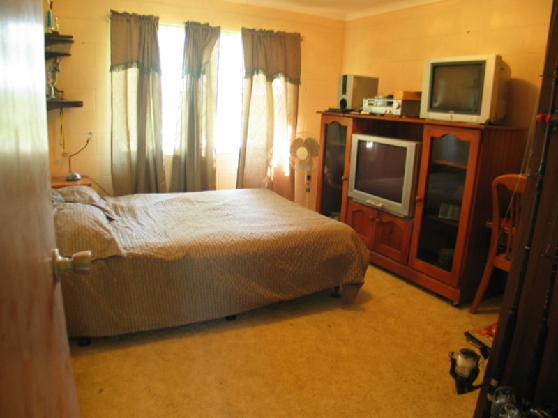7 Queens Road, Bowen QLD 4805
