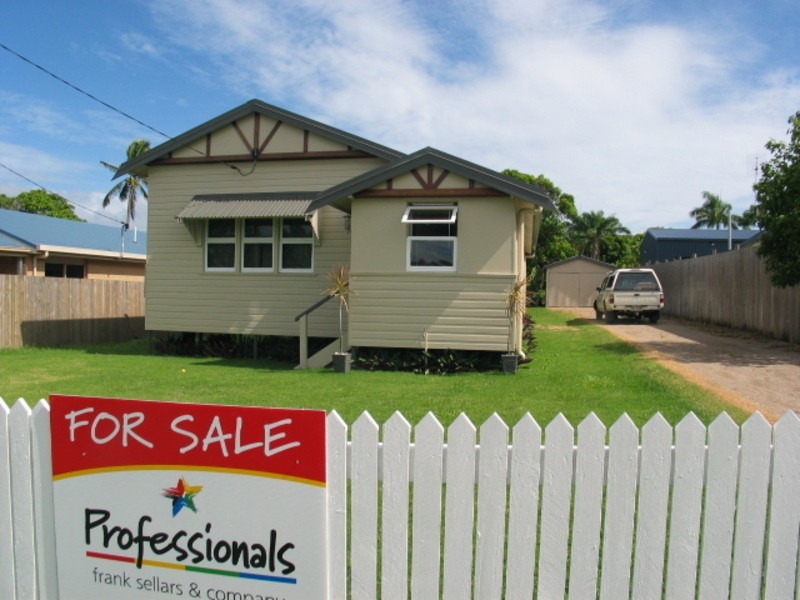6 Johnston Street, Bowen QLD 4805