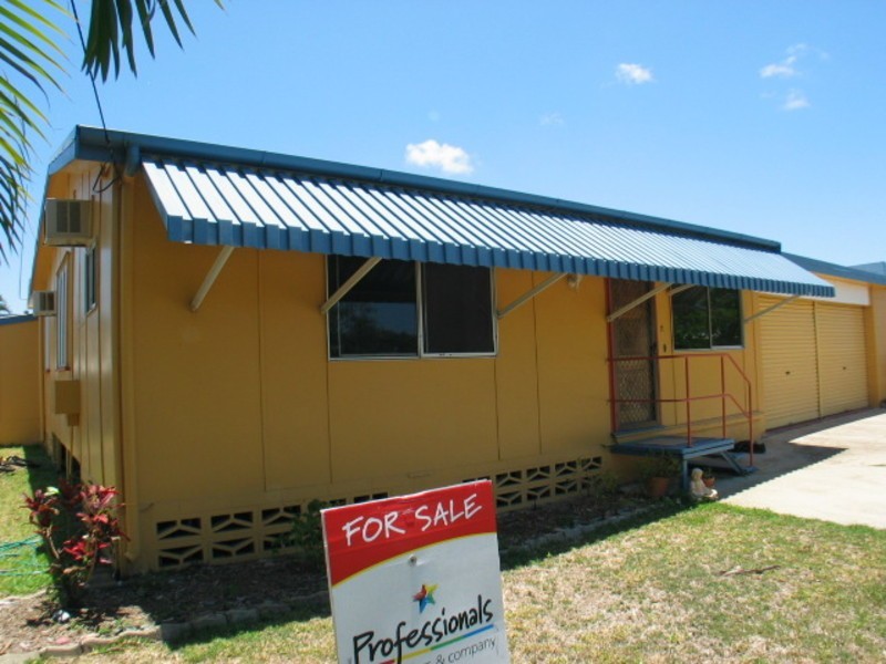 11 Brisbane Street, Bowen QLD 4805