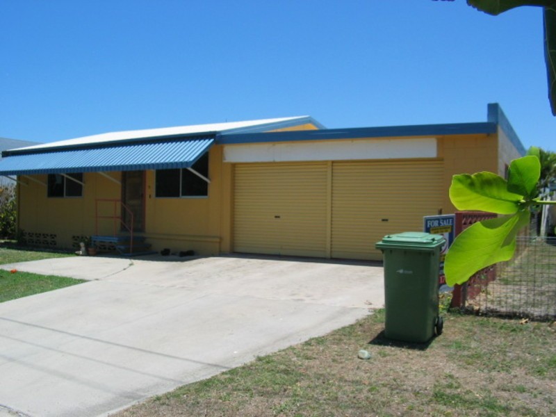 11 Brisbane Street, Bowen QLD 4805