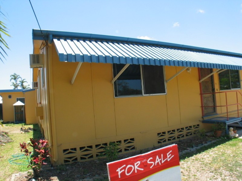 11 Brisbane Street, Bowen QLD 4805