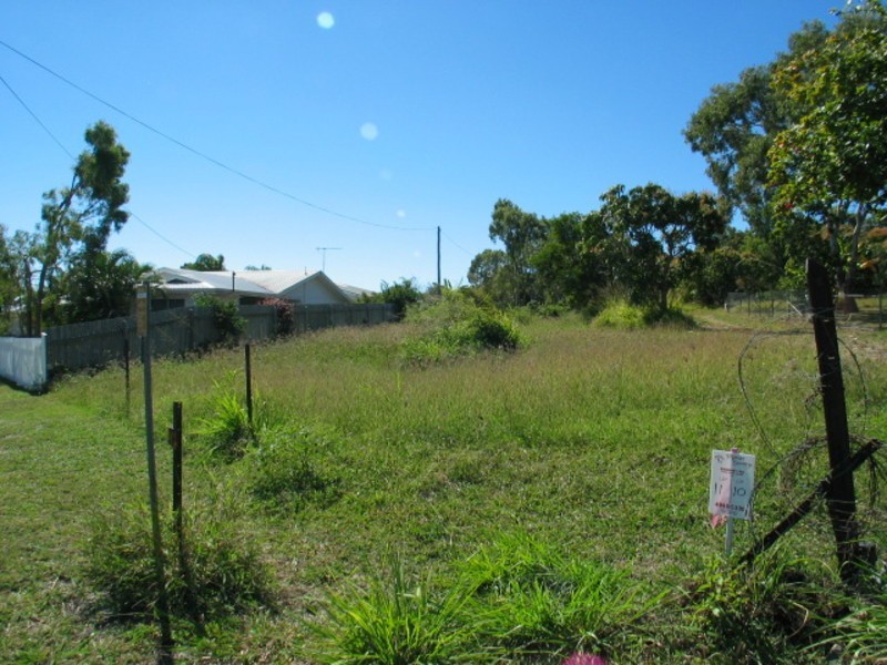 14 John Street, Bowen QLD 4805